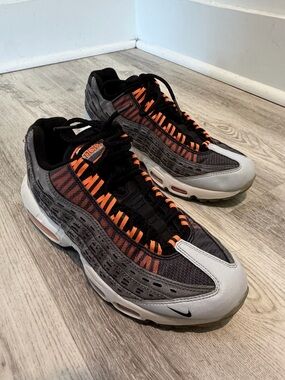 Nike Air Max 95 - Kim Jones Black Total Orange